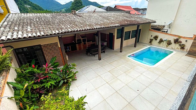 Linda Casa Para Temporada em Garatucaia Casa em Condomínio